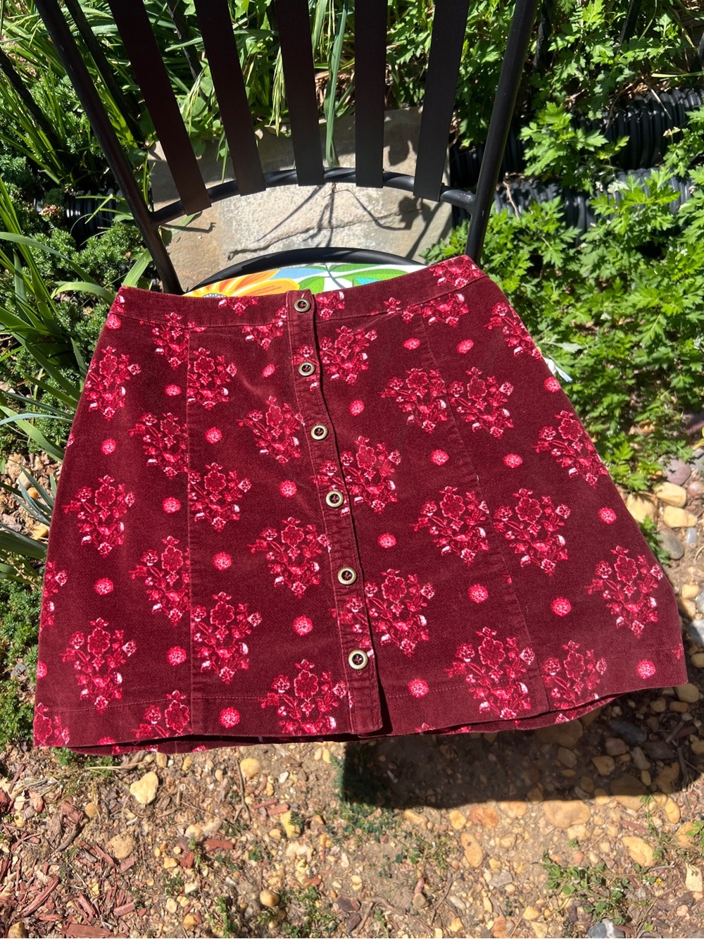 Hollister Burgundy Floral Mini/Short Corduroy Button-Front A-Line Skirt